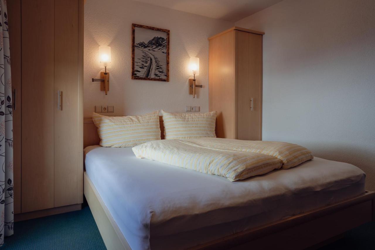 Beim Kathrein Hotel Galtuer Luaran gambar