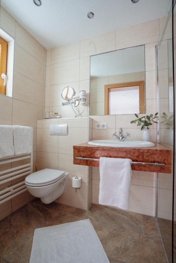 Beim Kathrein Hotel Galtuer Luaran gambar
