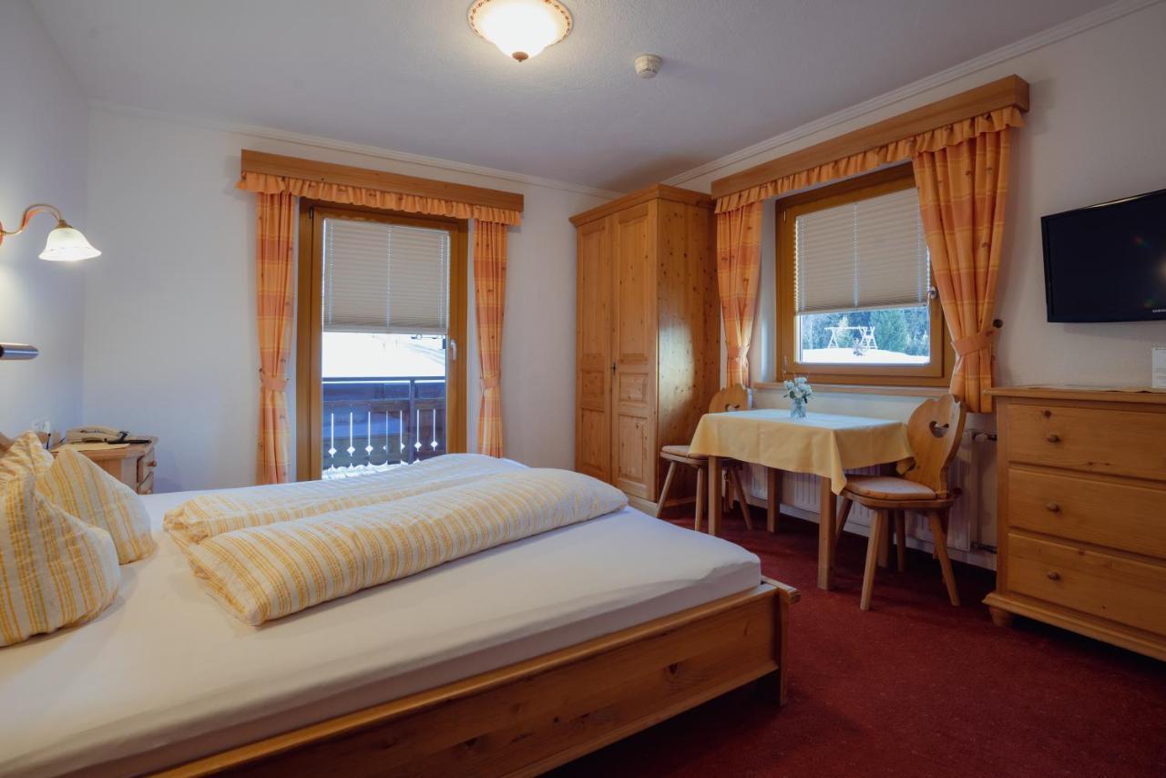 Beim Kathrein Hotel Galtuer Luaran gambar